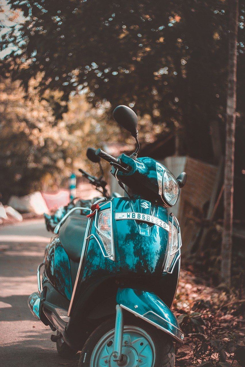 自行车 小型摩托车 旅行 骑 引擎图片