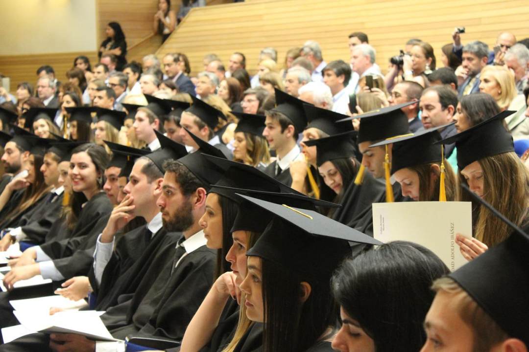大学生 文凭 毕业生 流苏 帽子图片