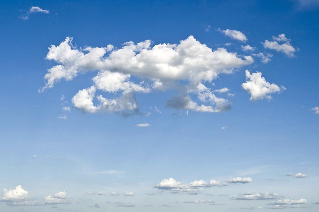 云 天空 气氛 大气 蓝天图片
