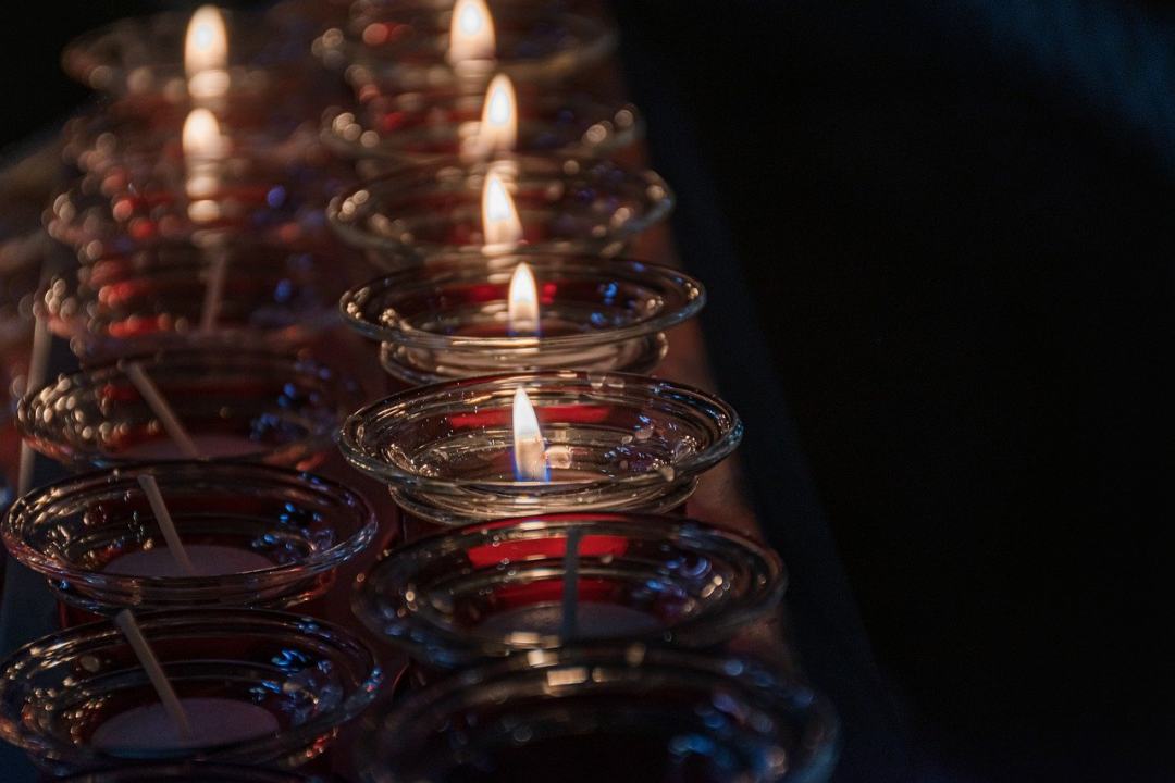 教会 蜡烛 祷告 许愿蜡烛 烛光图片